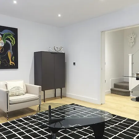 Veeve - Marylebone Mews Villa